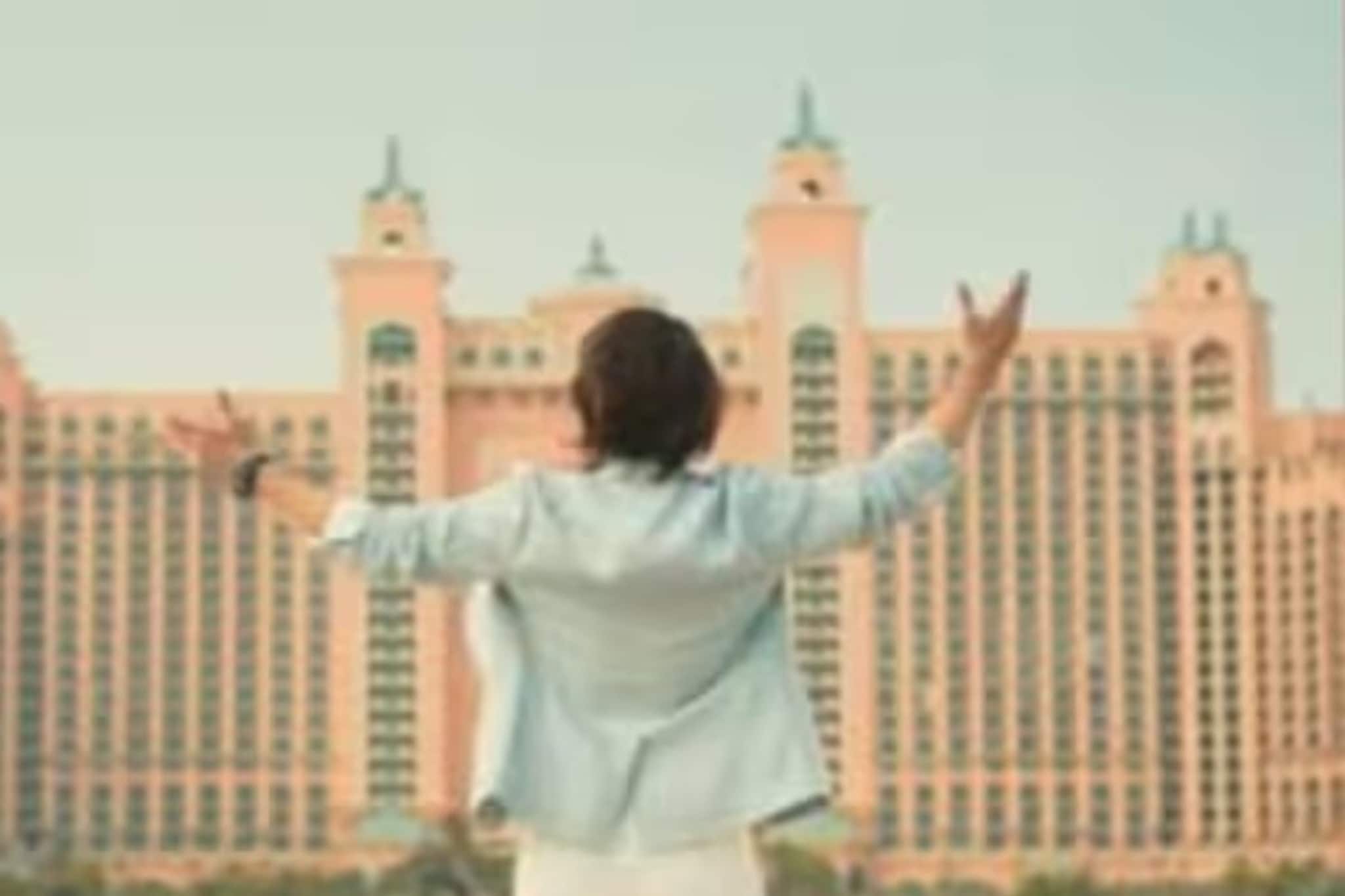 ফুটপাতে শুয়েছেন রাতের পর রাত, এখন ৬৩০০ কোটির মালিক, সবচেয়ে ধনী অভিনেতা 'ইনি'-ই