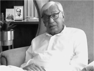 প্রয়াত বাংলার কিংবদন্তি পরিচালক দেব কুমার বসু