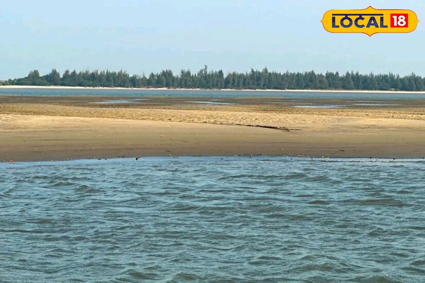 নামখানা থেকে গাড়িতে চেপে আপনি পৌঁছে যেতে পারেন এখানে। নির্জন সৈকতে একদিকে বঙ্গোপসাগর অন্যদিকে সুন্দরবনের লোথিয়ান আইল্যান্ড।
