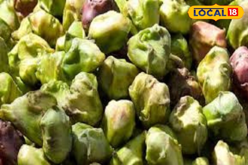 গর্ভাবতী মহিলারা পানিফল খেলে মা ও শিশু উভয়ের পক্ষেই ভাল। এটি গর্ভপাতের ঝুঁকি কমায়। এছাড়া পানিফল থেলে মহিলাদের ঋতুকালীন সমস্যাও সেরে যায়।  