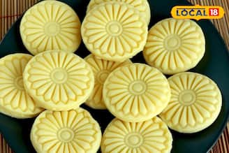 অতিথিরা পাতে তাকিয়ে চমকে যাবে! লক্ষ্মীপুজোতে বানান রেস্তোরাঁর এই মিষ্টিগুলি