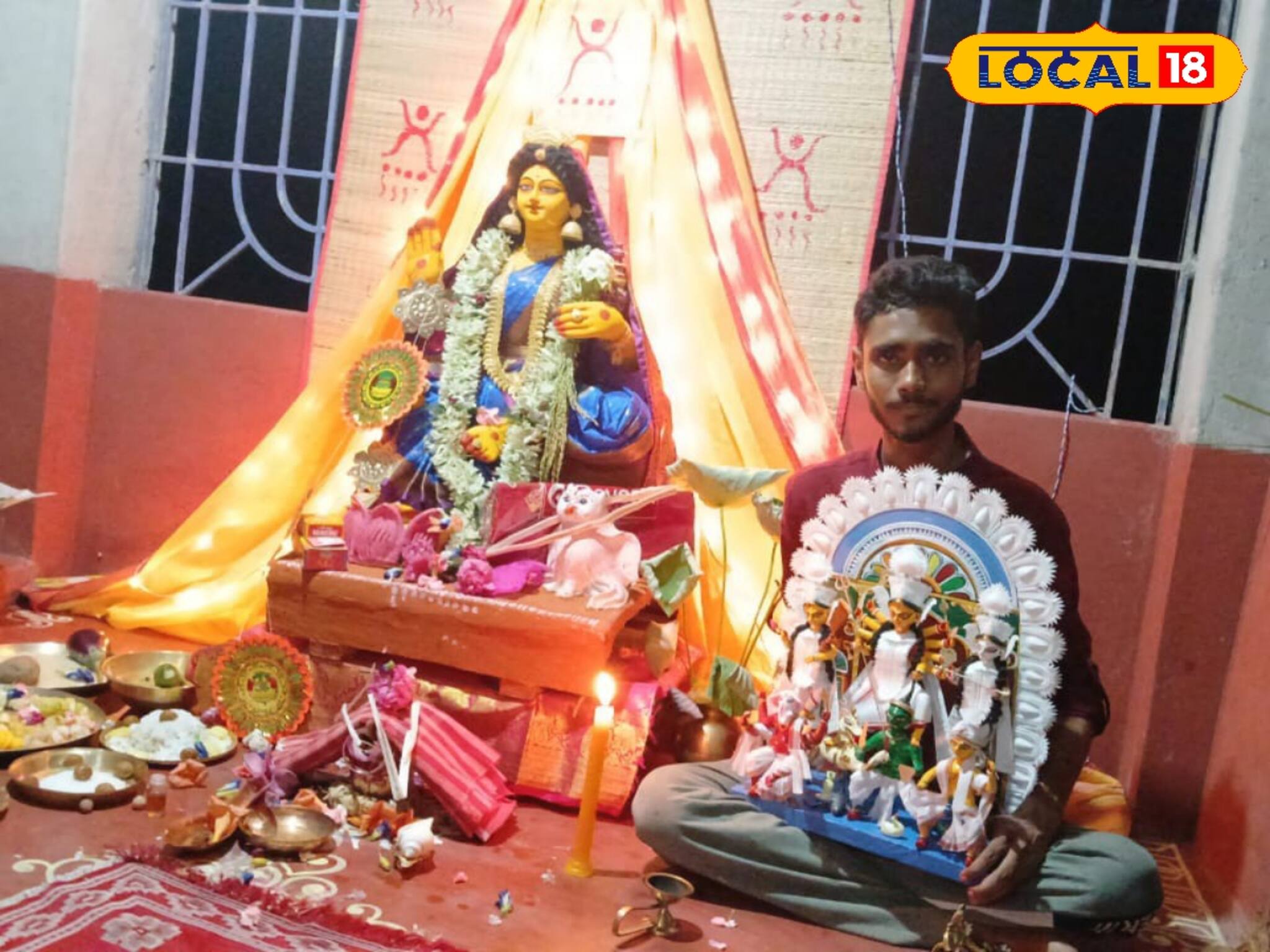 শখের বশে ঠাকুর গড়া! সোশ্যাল মিডিয়ার হাত ধরে প্রতিমা ‌যাচ্ছে বিদেশ