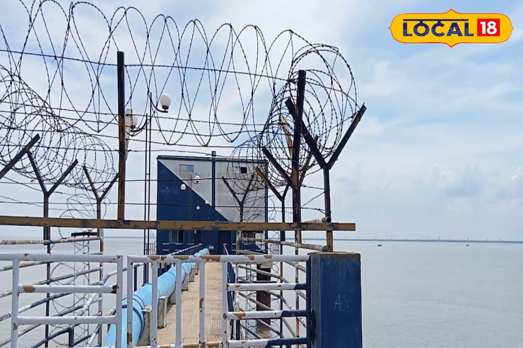 পরিশ্রুত পানীয় থেকে জমা জল! জল‌যন্ত্রনার সমাধান ডায়মন্ড হারবারে