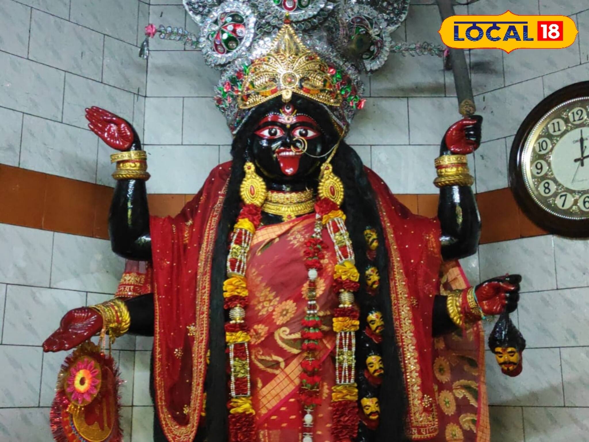 ভোগপ্রসাদে পোড়া ল্যাটামাছ! ‘রঘু ডাকাতের মন্দিরে’ নিষ্ঠা ভরে পালিত হয় কালীপূজা