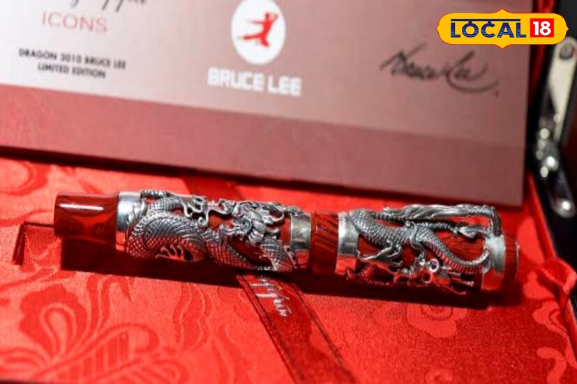 এছাড়াও রয়েছে আরও নানা ধরনের দামি পেন। ব্রুস লি কে বিশেষ শ্রদ্ধা জানিয়েও রয়েছে মন্টেগাপ্পা ড্রাগন ব্রুস লি পেন এডিশন। যা বিশ্বের সবচেয়ে দামি পেনগুলির তালিকার মধ্যে পড়ে