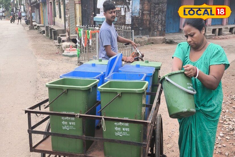 বাঁকুড়া শহর। বেশ আটোসাটো প্রাণোচ্ছল একটা শহর। সারাদিন ব্যস্ততা সপ্তম সুরে চড়ে থাকে। প্রচুর খাবার দোকান, মিষ্টির দোকান থেকে শুরু করে ব্যবসা। সারাদিনের ব্যস্ততার পর বেশ অপরিচ্ছন্ন দেখায় শহরটাকে রাতের বেলা।
