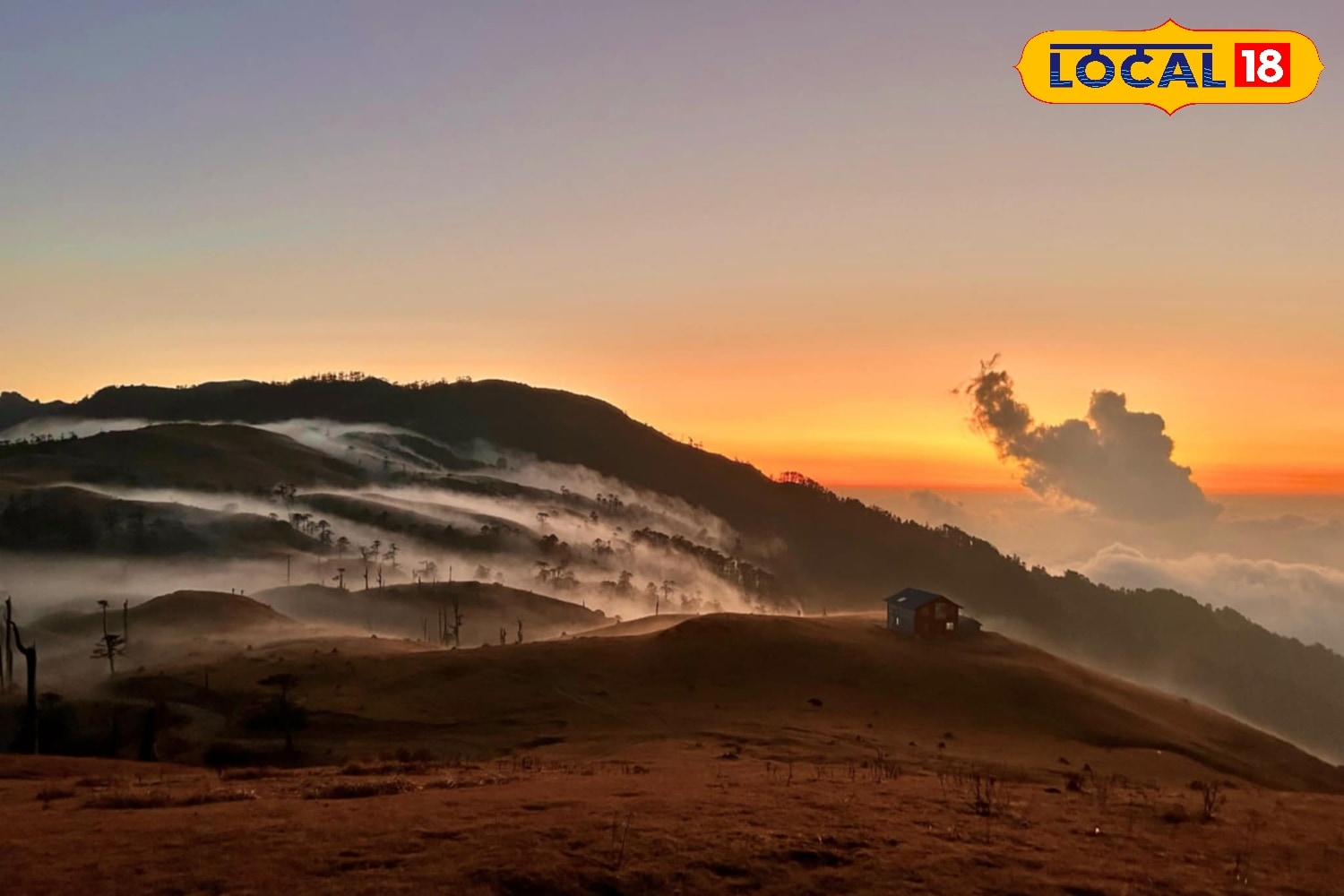 *দার্জিলিংয়ের সিঙ্গালিলা ন্যাশনাল পার্কে মোরা সান্দাকফু সকলেরই চেনা। পশ্চিমবঙ্গের সর্বোচ্চ শৃঙ্গ বলে মানা হয় সন্দকফুকে। দার্জিলিংয়ের এই সিঙ্গালিলা ন্যাশনাল পার্কেই দেখা মেলে রেড পান্ডার। অ্যাডভেঞ্চার প্রিয় মানুষদের পছন্দের শীর্ষস্থানে রয়েছে এই সান্দাকফু।