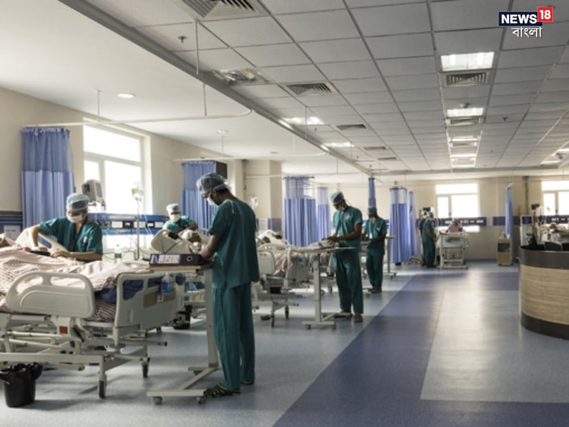 আইসিইউ(ICU) সম্পূর্ণরূপে উন্নত লাইফ-সাপোর্ট সিস্টেম এবং মনিটরিং দিয়ে প্রস্তুত করা ঘর। অপরদিকে, সিসিইউ (CCU) প্রধানত কার্ডিয়াক মনিটরিং, ডিফিব্রিলেটর এবং ইকেজি মেশিনের উপর ফোকাস করে।