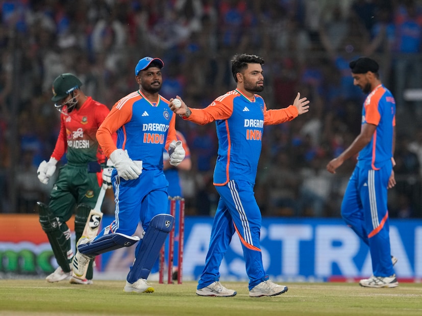 দ্বিতীয় ম্যাচের নামার আগে আত্মবিশ্বাসে টগবগ করে ফুটছে তরুণ টিম ইন্ডিয়া। দিল্লিতেই সিরিজ পকেটে পুরে ফেলতে চাইছে গৌতম গম্ভীরের দল। অপরদিকে, এই ম্য়াচ ডু অর ডাই বাংলাদেশের কাছে। 