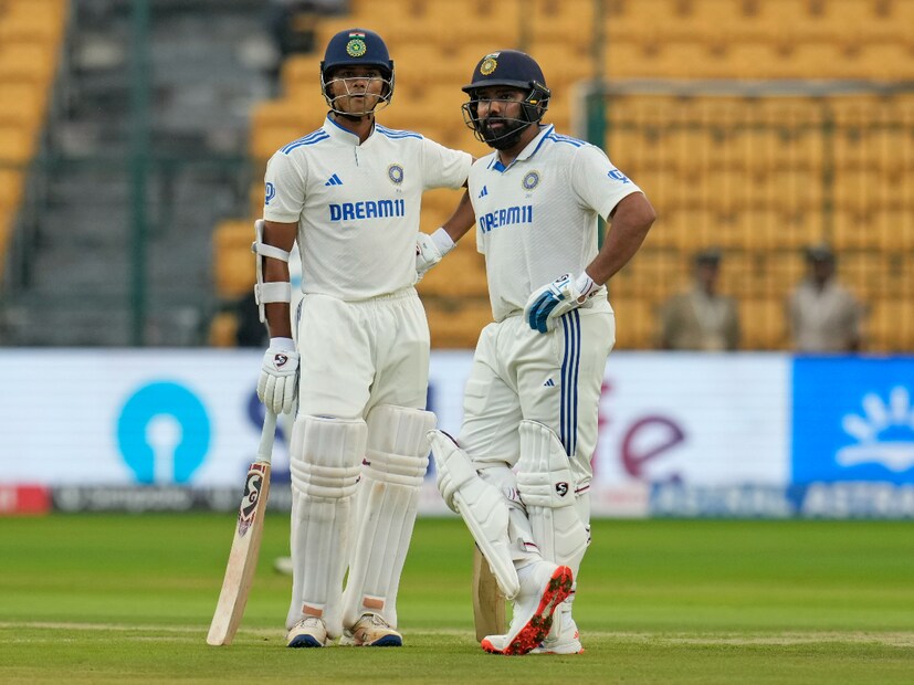 পাহাড় প্রমাণ রানের চাপ নিয়ে ব্যাট করতে নামে ভারতীয় দল। ওপেনিং জুটিতে এদিন শুরুটা ভাল করে টিম ইন্ডিয়া। রোহিত শর্মা ও যশশ্বী জয়সওয়াল মিলে ৭২ রানের পার্টনারশিপ করেন। অর্ধশতরান করেন রোহিত শর্মা।