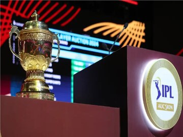 KKR News: স্টার্কের বিদায় পাকা!সাড়ে ছয় ফুটের ভয়ঙ্কর বিদেশী পেসারকে নেবে কেকেআর!