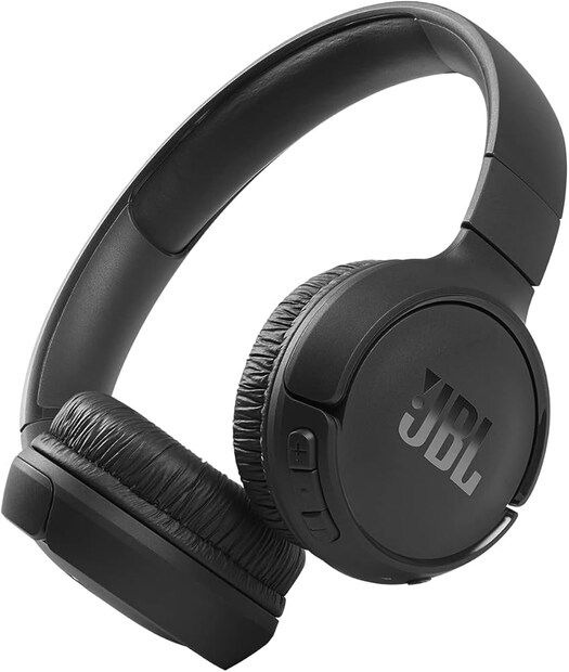 JBL Tune 510BT headphone : স্পিকার যদি উপহারের তালিকায় থাকে, হেডফোনটাও বাদ দেওয়া যাবে না। এর 32mm ডায়নামিক ড্রাইভার খাস JBL Pure Bass সাউন্ড এনে দেবে। Bluetooth 5.0 দেবে ৪০ ঘণ্টা পর্যন্ত ওয়ারলেস প্লে-টাইম। রয়েছে ৫ মিনিটেই ২ ঘণ্টা টানার মতো ক্যুইক চার্জিং এবং ডুয়াল পেয়ারিংয়ের সুবিধাও। দাম মাত্র ২২৯৯ টাকা।