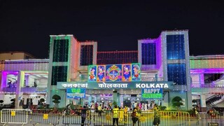 সেজে উঠেছে কলকাতা স্টেশন