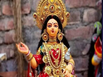 আজ লক্ষ্মীপুজোয় উপোস করবেন নিশ্চই? মেনে চলুন এই ছোট্ট নিয়ম, দিনভর চাঙ্গা শরীর