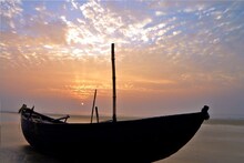 মন্দারমণির হোটেলে এ কী কাজ চলছিল! গ্রেফতার ম্যানেজার-সহ ১৯