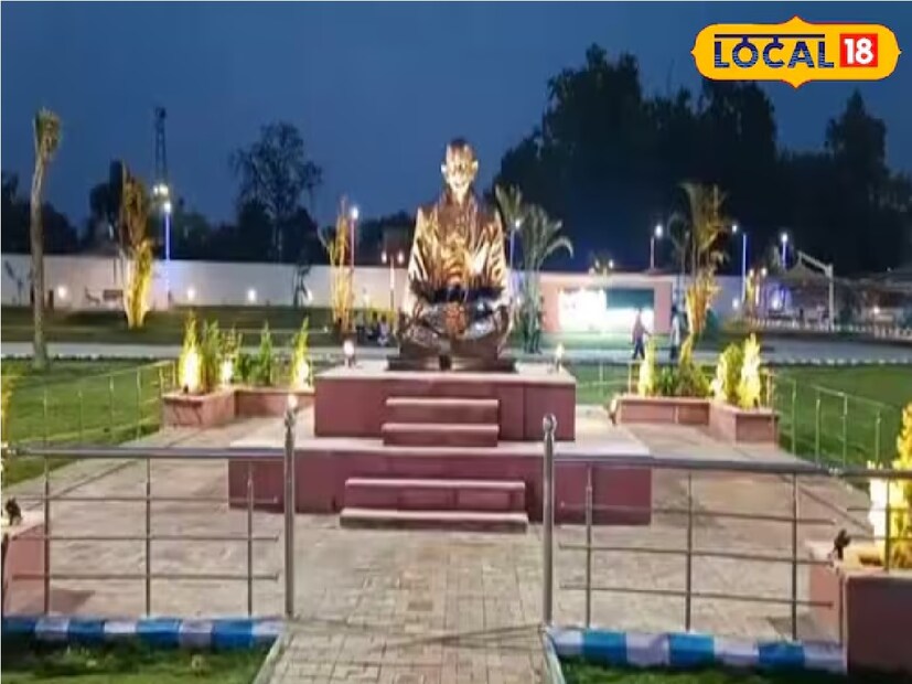 পালামৌর সেই সৌন্দর্য আজও অব্যাহত। কেউ যদি শহরের কোলাহল থেকে দূরে নিজেদের পরিবারের সঙ্গে শীতে কোথাও বেড়াতে যাওয়ার পরিকল্পনা করেন, তবে তাঁর অবশ্যই ঝাড়খন্ডের এই জায়গাগুলো ঘুরে দেখা উচিত। বর্ষাকালের পরই শীতের মরশুম শুরু হয়। এমন পরিস্থিতিতে কেউ যদি এই শীতকালে বেড়াতে যাওয়ার পরিকল্পনা করেন, তাহলে মেদিনীনগর শহর সম্পর্কে জেনে রাখা দরকার। এই শহরের উত্তর কোয়েল নদীকে পৌর কর্পোরেশন খুব সুন্দর করে সাজিয়েছে। সবরমতি রিভার ফ্রন্টের আদলে তৈরি করা হয়েছে শাহপুর ব্রিজ, যা দেখে সবাই রোমাঞ্চিত হবে। এছাড়া এখানে একটি পার্কও রয়েছে, যেখানে বসার জন্য রাজস্থানি সাজে বেঞ্চ সাজানো রয়েছে।