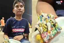 সবচেয়ে ‘ছোট্ট’ দুর্গা বানিয়ে তাক লাগাল বছর ১৫-এর শিল্পী! দেখুন ছবি