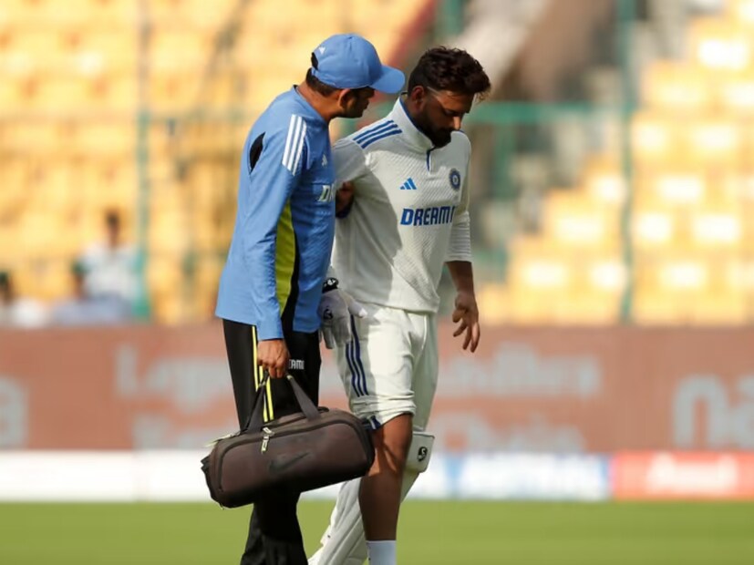  রোহিত শর্মা জানিয়েছেন,&quot;অস্ত্রোপচারের জায়গায় বল লেগেছে। হাঁটু ফুলে রয়েছে ঋষভের। ওই জায়গার পেশি খুব নমনীয়। সেই কারণে আমরা কোনও ঝুঁকি নিতে চাইনি।&quot;
