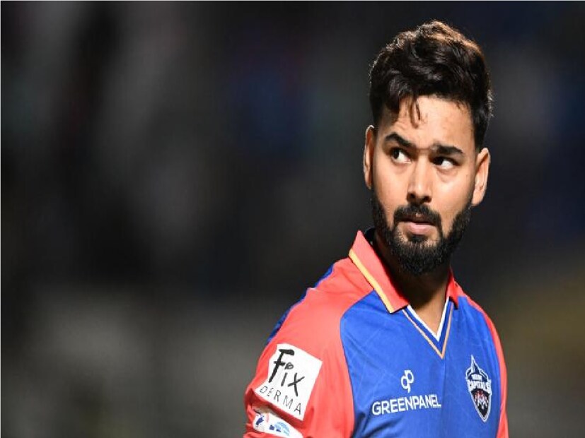 কেকেআরের মতই জল্পনা শোনা যাচ্ছে কেকেআরের মতই দিল্লি ক্যাপিটালস ছেড়ে দিতে পারে ঋষভ পন্থকে। ফলে তারকা উইকেটকিপার-ব্যাটার যদি নিলামে ওঠে তাহলে তার জন্য ঝাপাবে একাধিক দল। তালিকায় রয়েছে আরসিবি, এলএসজি ও পঞ্জাব ও কেকেআরের নাম।