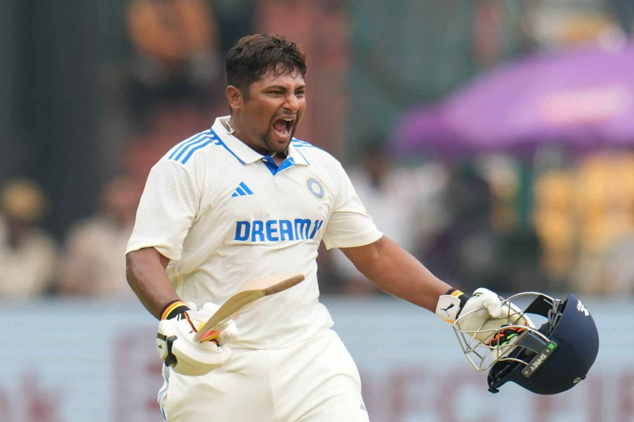 শূন্য় থেকে শতরান!'বিদ্রোহী' সরফরাজের ব্যাটেই বেঙ্গালুরুতে জয়ের স্বপ্ন বুনছে ভারত