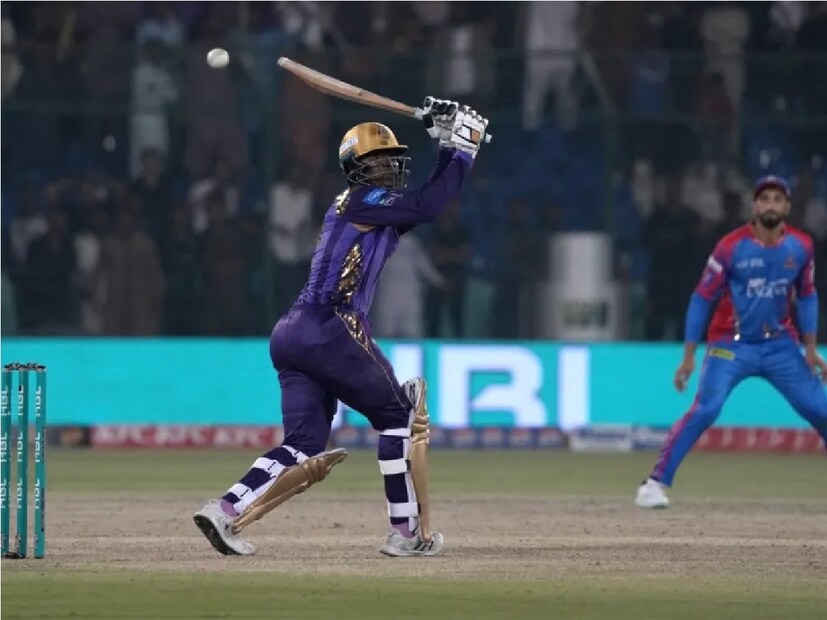 তবে একদিন যেতে না যেতেই তার যোগ্য জবাব পেল বাংলাদেশের সিনিয়র দলরা। তবে ভারতের সিনিয়র দলের দরকার পড়ল না। আইপিএলে কলকাতা নাইট রাইডার্সের প্রাক্তন ব্যাটার 'কচুকাটা' করল বাংলাদেশি বোলারদের।