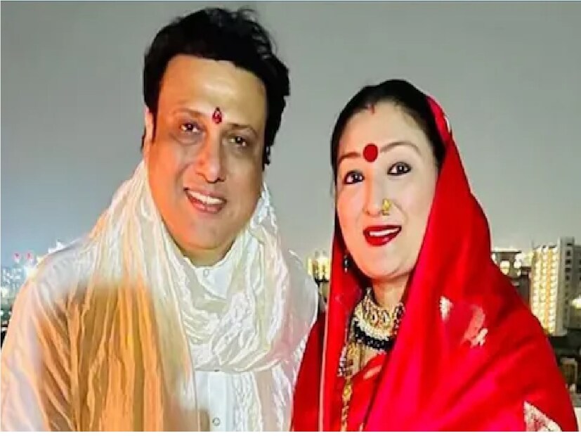 গোবিন্দার ম্যানেজার আরও জানিয়েছেন  ২৯ সেপ্টেম্বর খাটুশ্যাম বাবার দর্শনে গিয়েছিলেন সুনীতা। ৩০ সেপ্টেম্বর বিকেল সাড়ে ৪টার দিকে তিনি মন্দিরে যান। ১ অক্টোবর দুপুর ২টায় মুম্বই ফেরার পরিকল্পনা ছিল, কিন্তু মঙ্গলবার ভোর ৫টা নাগাদ গোবিন্দার দুর্ঘটনার খবর পান তিনি। Photo- Collected 