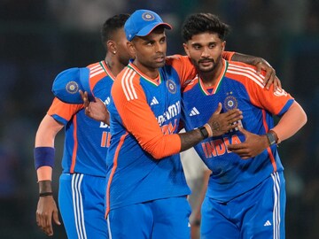 ৯২ বছরের ইতিহাসে প্রথমবার! বাংলাদেশকে নিয়ে 'ছেলেখেলা' করে বড় রেকর্ড গড়ল ভারত
