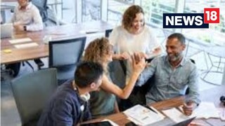 কর্মচারীদের বিশেষ উপহার সংস্থার