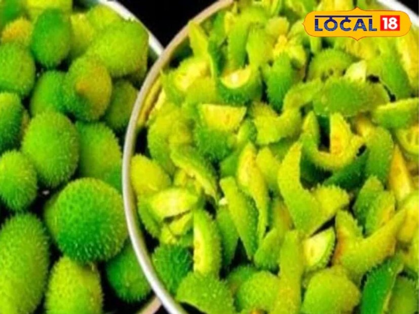 বর্তমান সময়ের বাজারের বেশির ভাগ সবজি রাসায়নিক সার ও কীটনাশক ব্যবহার করে তৈরি করা হচ্ছে। যা আমাদের স্বাস্থ্যের ওপর বিরূপ প্রভাব ফেলছে। তবে তা ছাড়াও নিজে থেকে আমাদের দেশের আবহাওয়া এবং মাটিতেও বেশ কিছু দেশি সবজি জন্মায়। যেগুলো খেতে খুবই সুস্বাদু, উপকারী ও ঔষধি গুণে পরিপূর্ণ। 