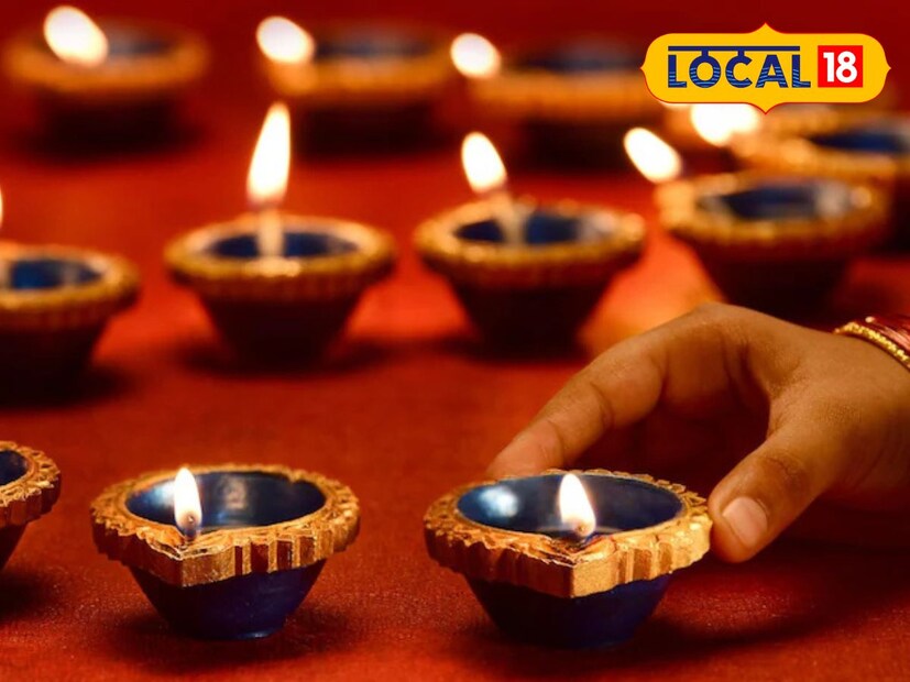 দিওয়ালি মানেই আলোর উৎসব৷ এই সময় লোকজন অন্ধকার দূর করতে আলোয় মুড়িয়ে রাখে বাড়ি৷ প্রতি বছরই নতুন নতুন আলো আসে বাজারে৷ লোক তা কিনতে ঝাঁপিয়ে পড়ে৷ তবে দিনের শেষে সবাই একটু সস্তায় ভালো জিনিষই পেতে চায়৷ ফিরোজাবাদে আপনি চোখ বন্ধ করে নিজের পছন্দের জিনিসটি কিনে ফেলতে পারেন৷