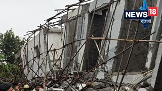 বেঙ্গালুরুতে প্রবল বৃষ্টিতে ভেঙে পড়ল বিল্ডিং
ছবি - (X)