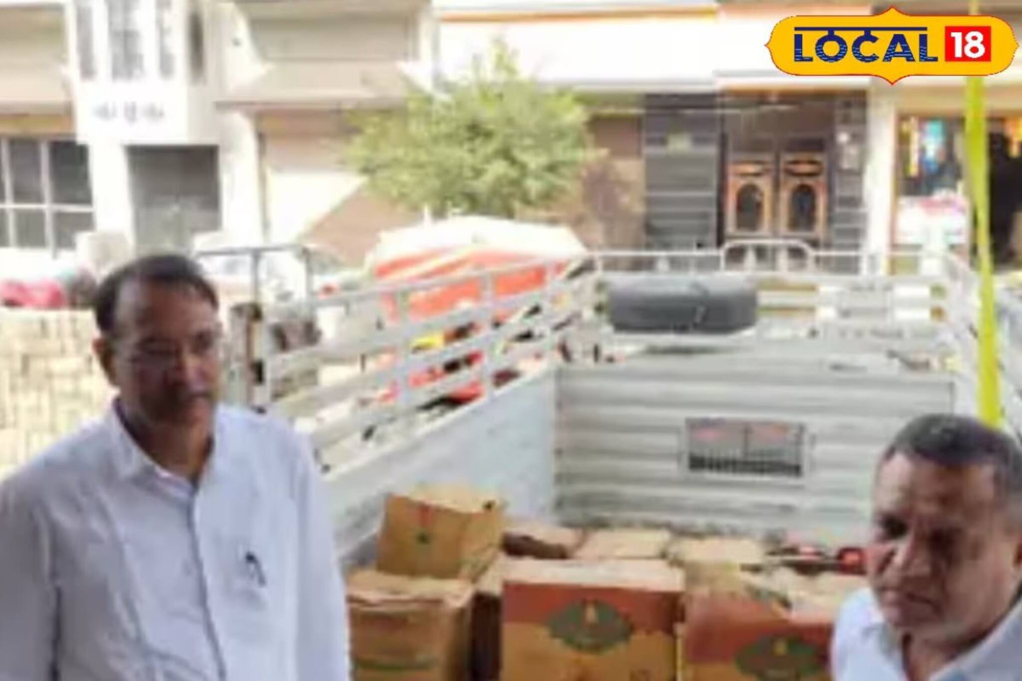 রাজস্থানে রেইড, নষ্ট করা হল ৪৫৬ লিটার সর্ষের তেল ও ১১৫ কেজি সোন-পাপড়ি নষ্ট!