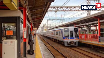 হিন্দিতে রেল স্টেশনকে কী বলে? হিন্দিতে রেল স্টেশনকে কী বলে?