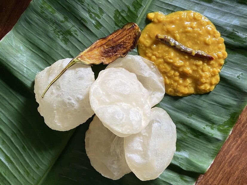 আপনি যদি সকালে জিমে যান, আপনার ওয়ার্কআউটের ২০-৩০ মিনিট আগে কলা বা অ্যাভোকাডো টোস্টের মতো হালকা খাবার খাওয়া ভাল।(Disclaimer: এই প্রতিবেদনটি কেবলমাত্র সাধারণ তথ্যের জন্য, তাই বিস্তারিত জানতে হলে সর্বদা বিশেষজ্ঞের পরামর্শ নিন)
