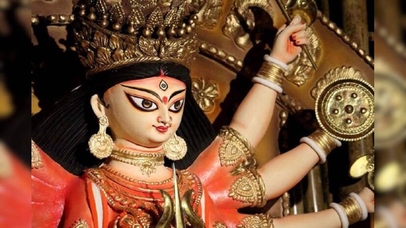 দশভুজার বাহনের সঙ্গে জড়িয়ে থাকে বিভিন্ন শুভাশুভ ফলাফল।