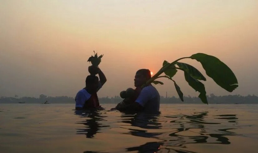 সপ্তমীতে কলাবউ স্নান অন্যতম গুরুত্বপূর্ণ পর্ব দুর্গোৎসবের৷ 