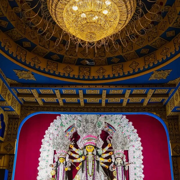 জগদ্ধাত্রীপুজোর মূল পুজো অনুষ্ঠিত হয় নবমী তিথিতে। এ বছর জগদ্ধাত্রীপুজোর নবমী তিথি পড়েছে ১০ নভেম্বর। 