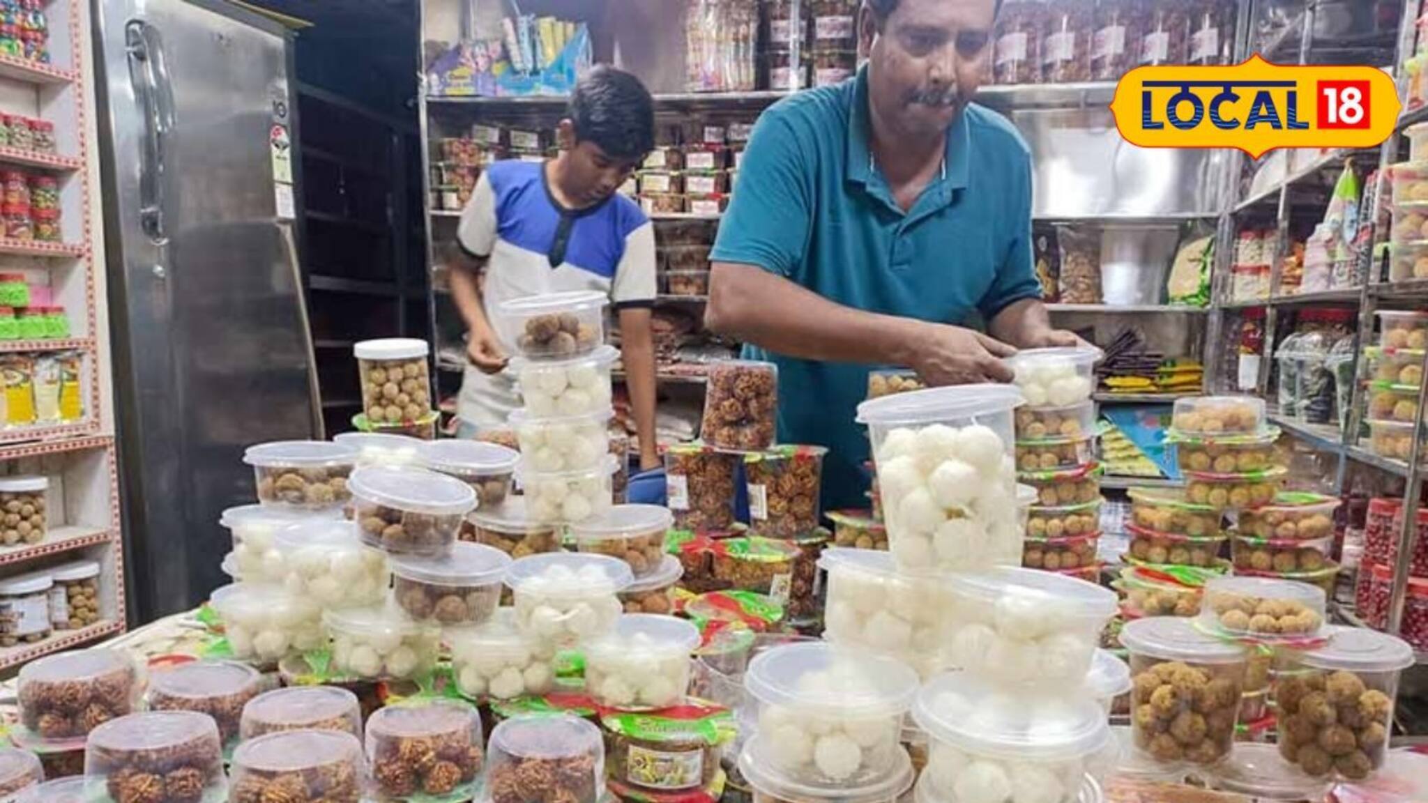 লক্ষ্মীপুজোর আগে বাজার দখল রেডিমেড নাড়ুর, কীভাবে তৈরি এগুলি? স্বাস্থ্যকর? জানুন