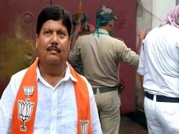 অর্জুনের বাড়ির সামলে হামলা