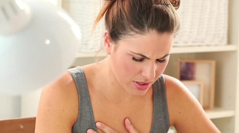 মিথ: যাঁদের অ্যাজমা বা হাঁপানি রয়েছে, তাঁদের ব্যায়াম করা উচিত নয়।সত্য: সঠিক অ্যাজমা ম্যানেজমেন্ট প্ল্যান মেনে চললে এক্সারসাইজ উপযোগী হয়ে উঠতে পারে। বিশ্ববরেণ্য ফুটবল তারকা ডেভিড বেকহ্যামও অ্যাজমায় আক্রান্ত। অথচ তিনিই খেলাধূলায় দুর্দান্ত সাফল্য অর্জন করেছেন। 