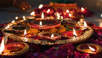 দিওয়ালিতে মা লক্ষ্মী পাঁচ রাশির প্রতি সদয় হবেন, বাড়িতে হবে ধন-সম্পদ বৃষ্টি!
