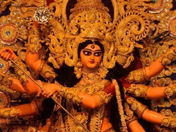 দশমীতে ঘটবে বিরল রাজযোগ, ৩ রাশির ভাগ্য বদলাতে চলেছে, যেখানে হাত দেবে তাই সোনা...