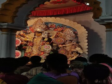 দে বাড়ির দুর্গা পুজো