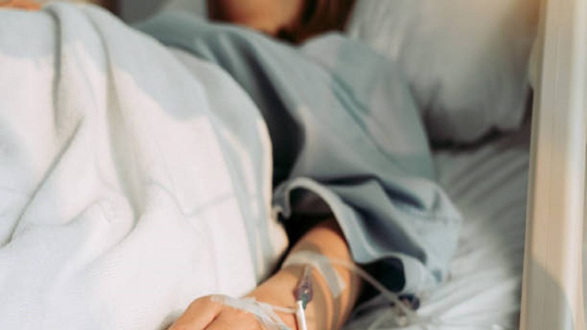 পরপর পাঁচটা ইনজেকশন! যা ঘটল কিশোরীর সঙ্গে...! ক্ষোভে ফুঁসছে রোগীর পরিবার