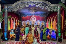 জাকার্তার একমাত্র পুজো, ভিড় বাড়ে মানুষের! নিষ্ঠায়-আচারে যেন এক টুকরো কলকাতা