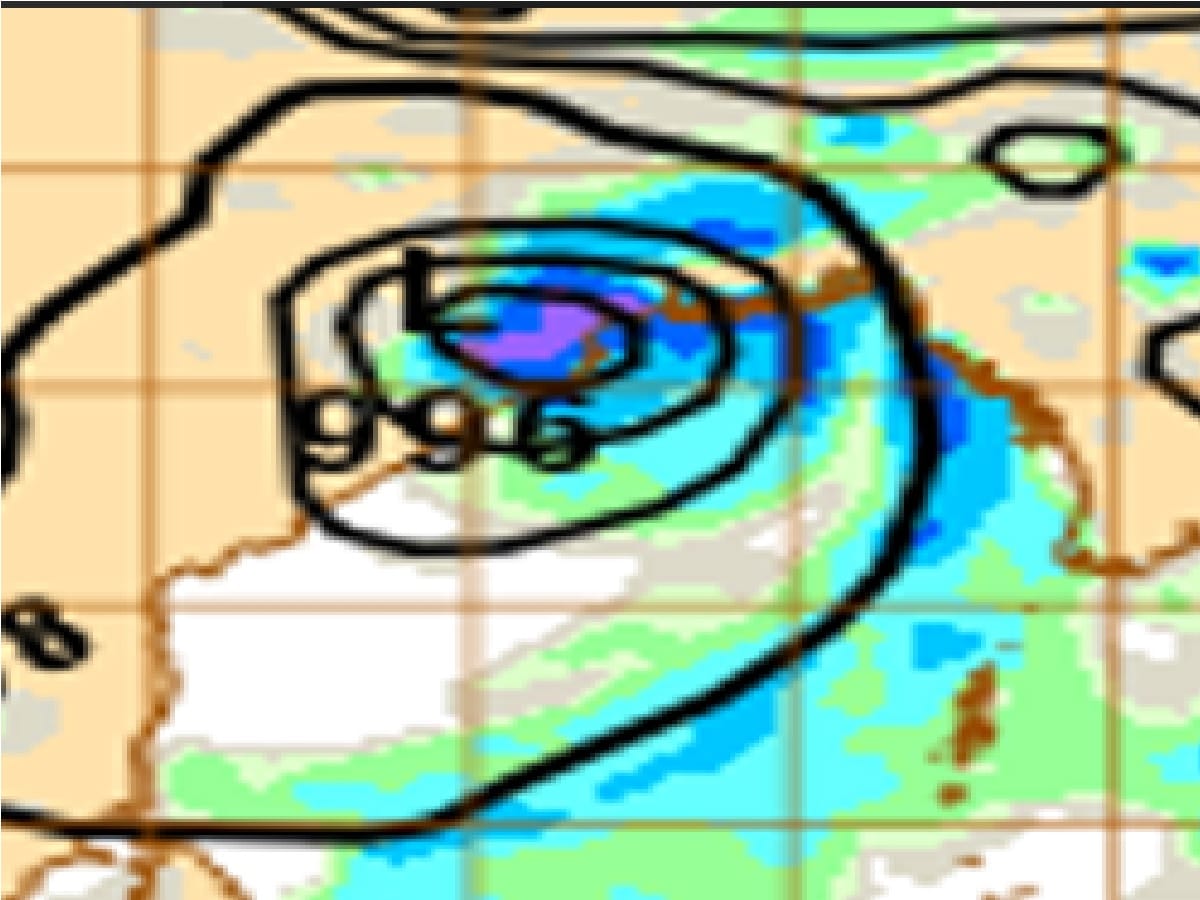 আমেরিকার NOAA GFS মডেল IMD-GFS- পূর্বাভাসের সঙ্গে একমত৷ NOAA-GFS সাইক্লোন ট্র্যাকিং সিস্টেম অনুসারে উত্তর ও উত্তরপশ্চিমে ওড়িশার পারাদ্বীপ এবং জগৎসিংহপুর পেরিয়ে পশ্চিমবঙ্গের কোথাও প্রধানত সাগর দ্বীপের কাছে কোথাও ল্যান্ডফল৷