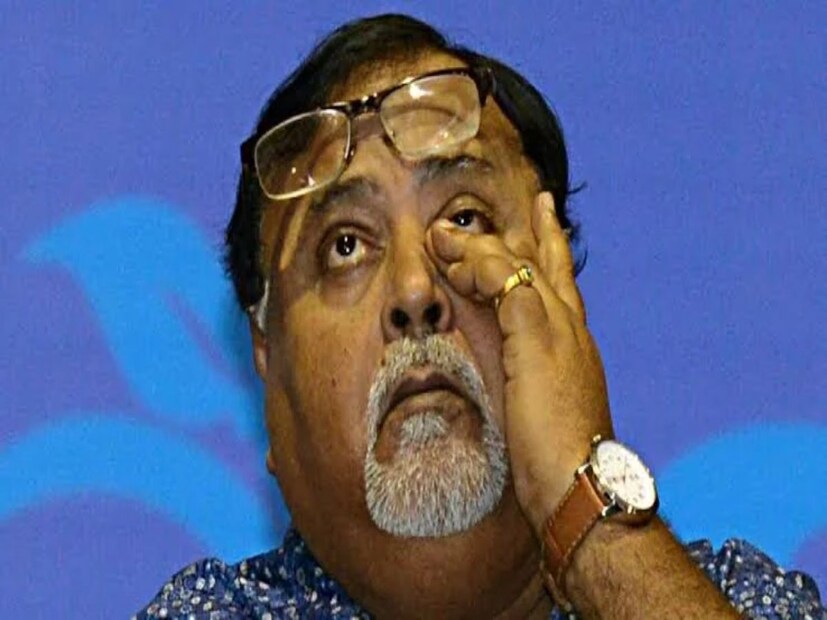 ৮ জনের সাক্ষীর তালিকা দিয়েছে সিবিআই। ৩ জনের সাক্ষ্য সম্পূর্ণ, বাকি ৫ জনের সাক্ষ্যগ্রহণ। পুরোপরি জেলমুক্তি তাই নিম্ন আদালতের উপর এখন নির্ভরশীল হয়ে পড়ল।