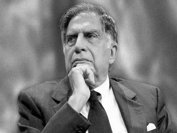 ক্ষমা চেয়েছিলেন রতন টাটা