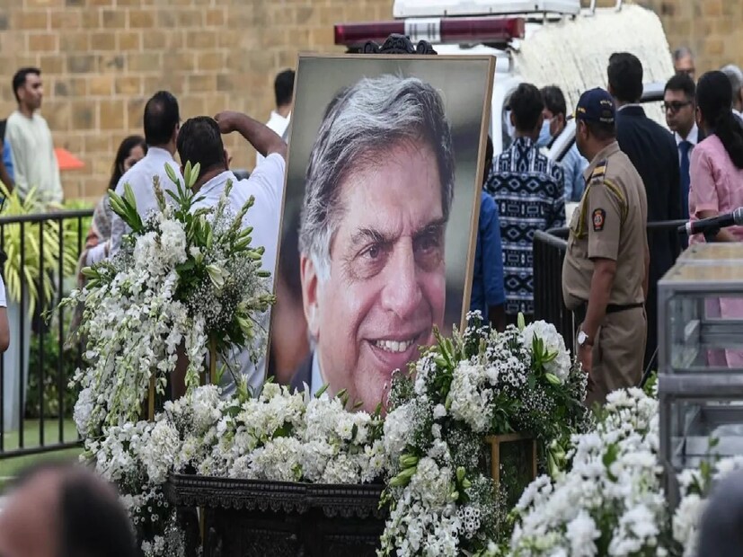 রতন টাটার উইলে তাঁর প্রিয় পাচক বাটলার-সহ অনেকেরই নাম রয়েছে। শান্তনু নাইডুর নামও রয়েছে, যিনি শেষ দিন পর্যন্ত তাঁর সহকারী ছিলেন। এছাড়াও টাটা গ্রুপের বিভিন্ন কোম্পানিতে কে তার শেয়ার পাবেন তাও বলা হয়েছে। রতন টাটার সবচেয়ে বড় সম্পত্তি হল গ্রুপের কোম্পানির শেয়ার। 