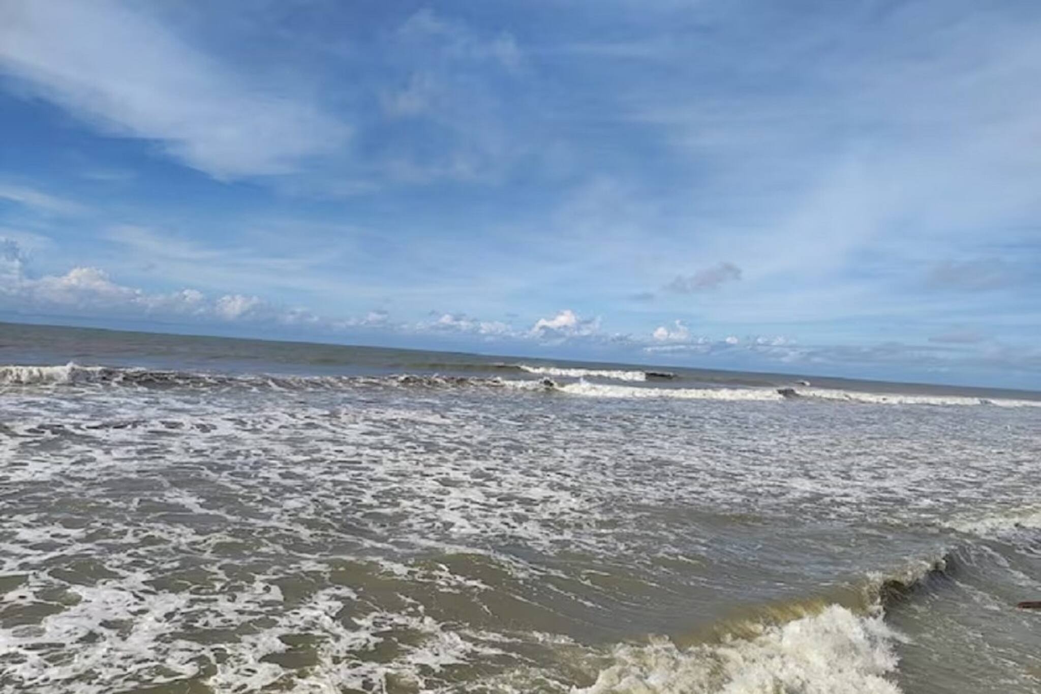 বাংলাদেশের ট্রলার ডুবিতে মানবিক ভারতের মৎসজীবীরা, প্রশংসা কুড়নোর মতো কাজ